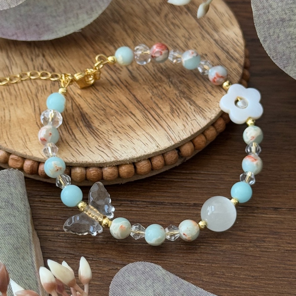 Natural Shoushen Stone and Crystal Glass 24k Plated Bracelet